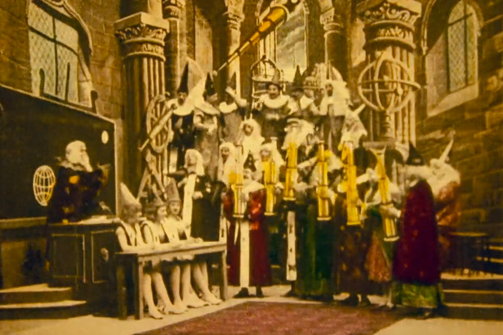 1902_a_trip_to_the_moon_002