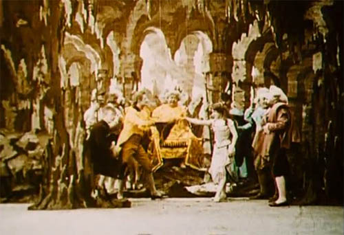 1902_a_trip_to_the_moon_003