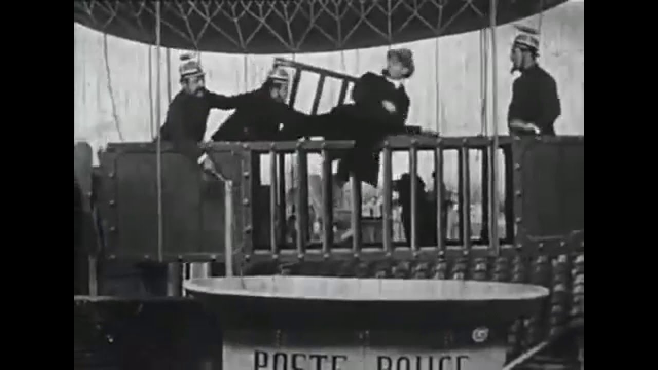 1910_police_in_the_year_2000_005