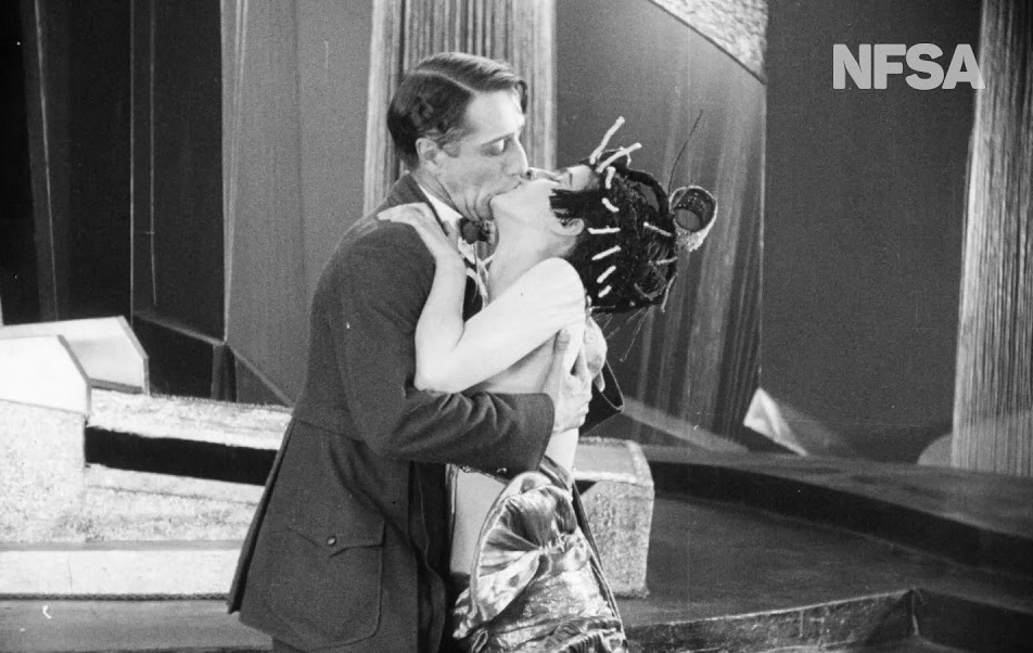 1924_aelita_018_nikolai_tsereteli_yuliya_solntseva