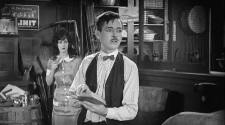 1925_monster_011_gertrude_olmstead_johnny_arthur