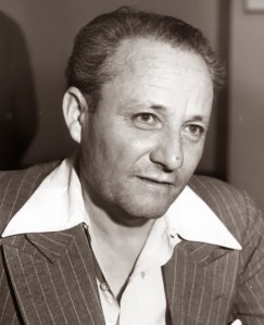 1925_monster_038_roland_west