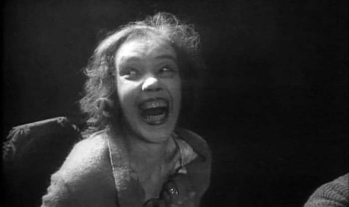 1925_death_ray_017_alexandra_khokhlova