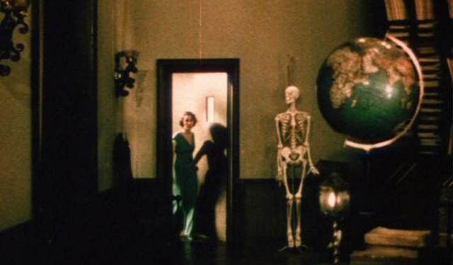 1932_doctor_x_035_fay_wray