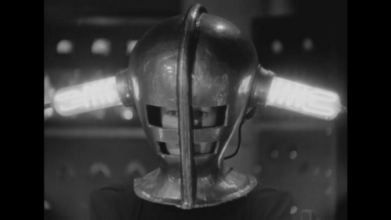 1941_devil_commands_011