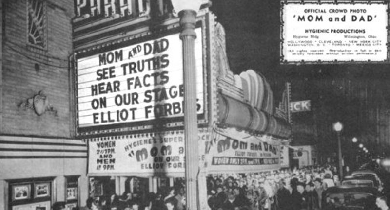 1943_ape_man_020 william beaudine mom and dad