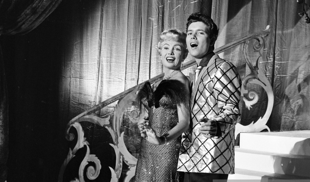 1950_mr_drakes_duck_023 yolande donland cliff richard 1959 expresso bongo