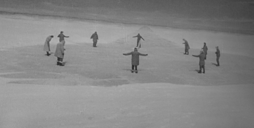 1951_thing_from_another_world_009