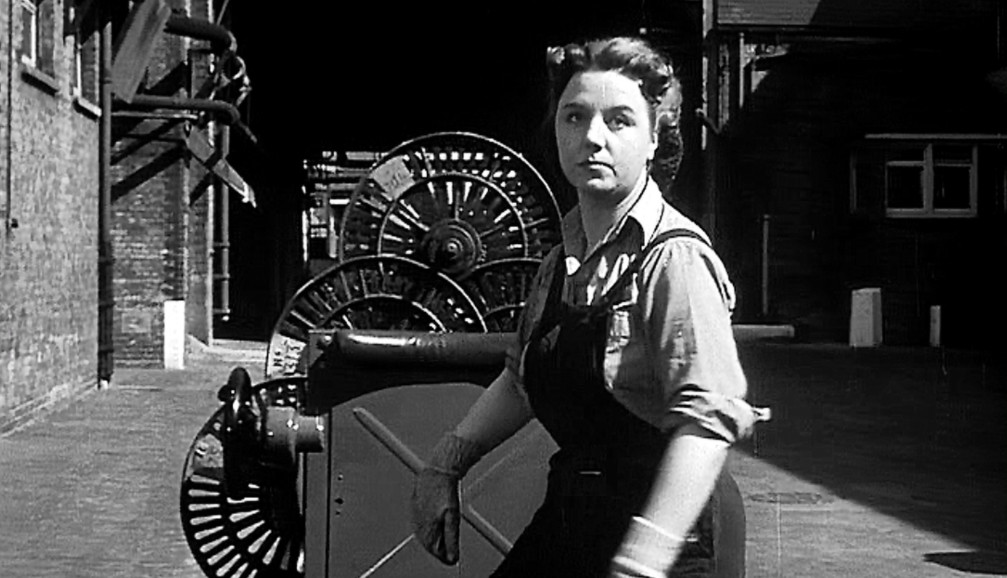 1951_man_in_white_suit_008 vida hope