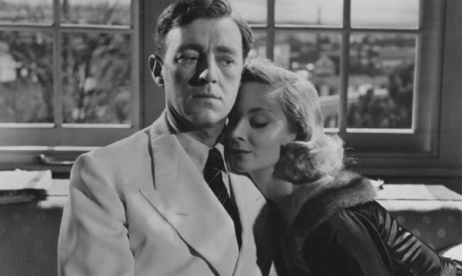 1951_man_in_white_suit_012 alec guinness joan greenwood